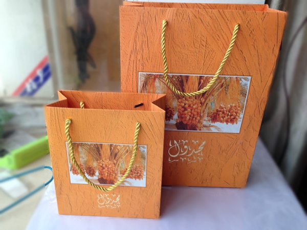 手提袋(dài)、紙袋