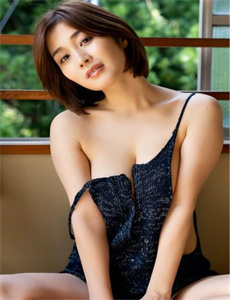 最新电影排行榜2012百度影音-铃木杏里少年爱